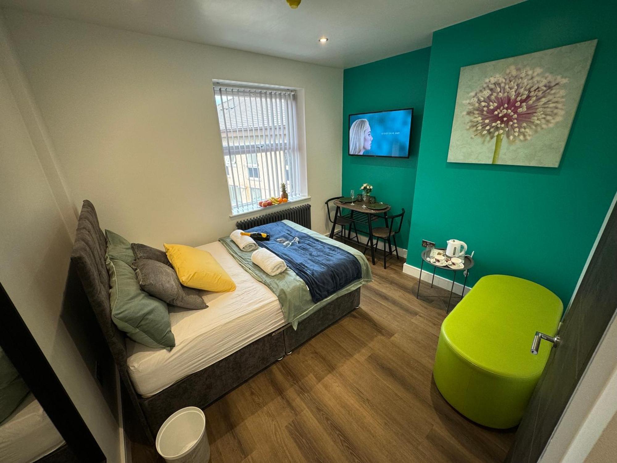 Southgate Luxury Apartments Elland 외부 사진