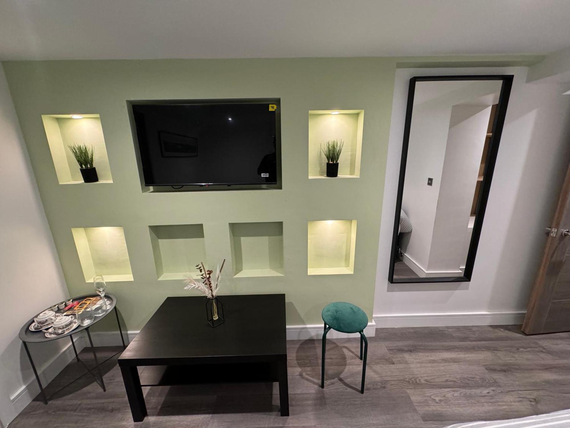 Southgate Luxury Apartments Elland 외부 사진