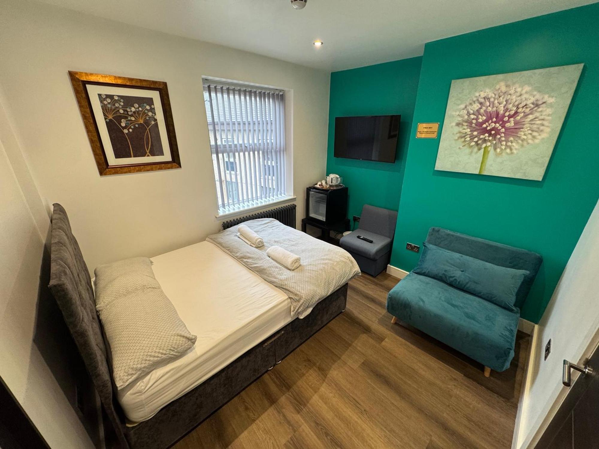 Southgate Luxury Apartments Elland 외부 사진